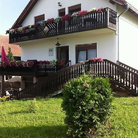 Guesthouse Magdalena Rakovica Eksteriør bilde